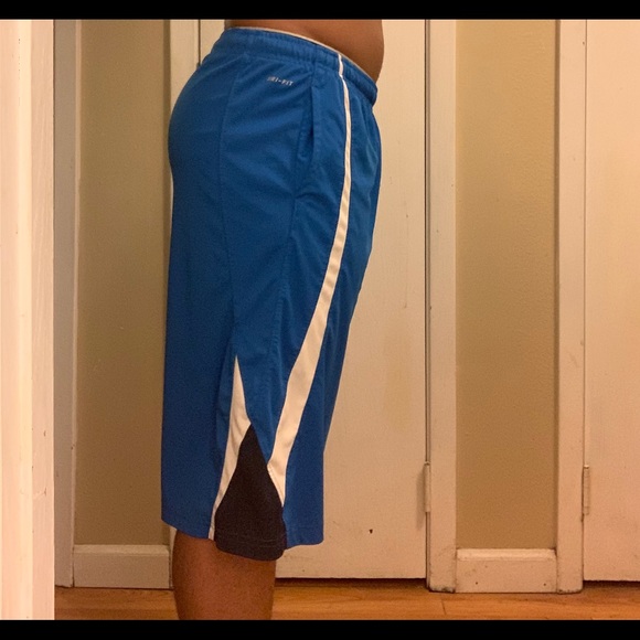 Nike shorts kids XL/ men S - Picture 6 of 7